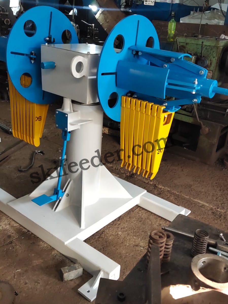 Hydraulic Decoiler